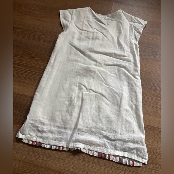 THML Dress - Picture 3 of 3